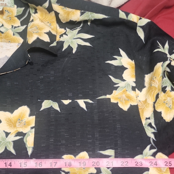 Vintage 90s Tommy Bahama Black Floral 100% Silk Hawaiian Shirt - Picture 6 of 8